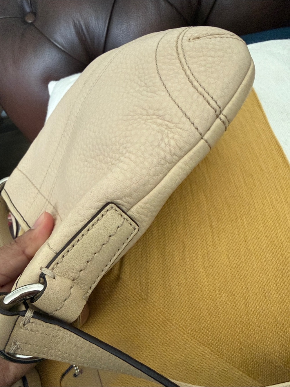 Coach vintage Pebbled Leather Crossbody Bag in Beige/Tan - Picture 5 of 14